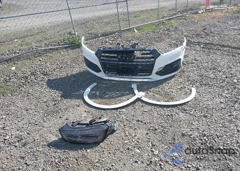 2018 Audi Q3 2.0T Premium/2.0T Sport Premium z USA, uszkodzony, nr VIN WA1JCCFS8JR007761